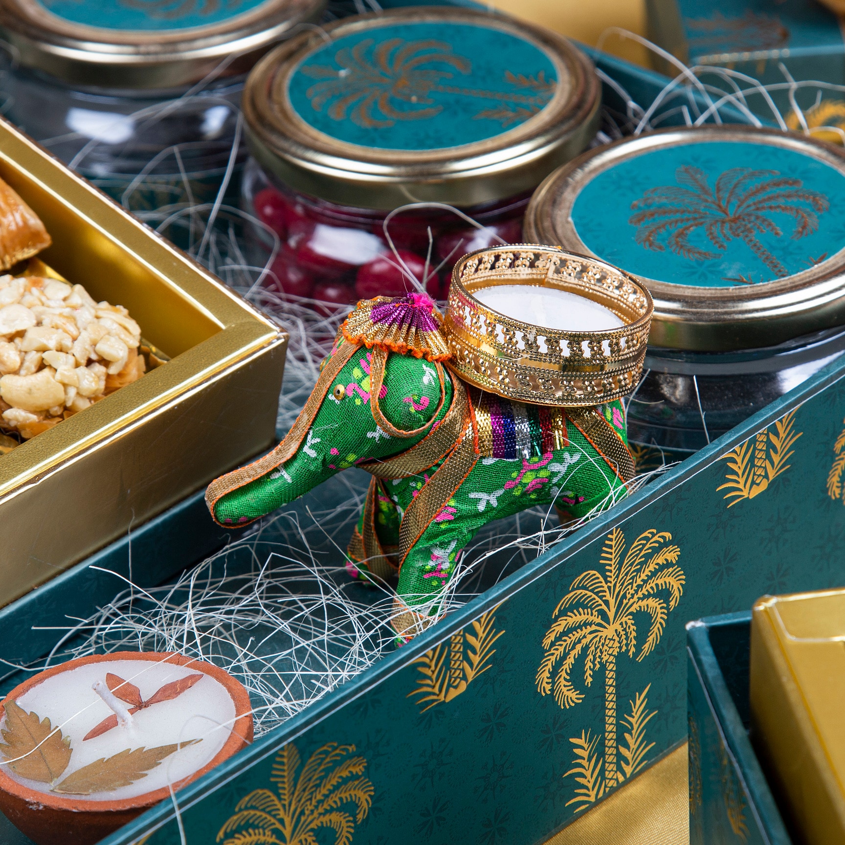 Top Jewellery Box Manufacturers in Karol Bagh