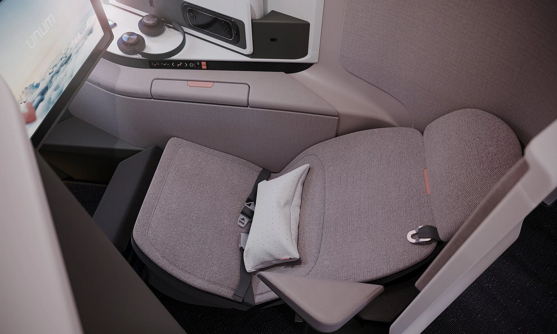 Unum Business Class seats for widebody and narrowbody aircraft