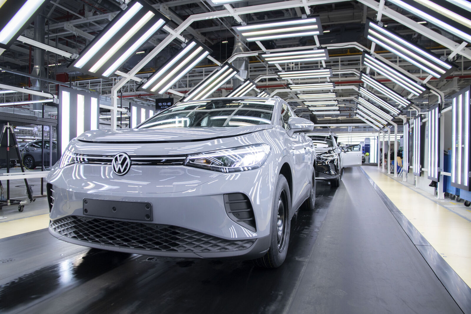 What Car Does Vw Own industry insight