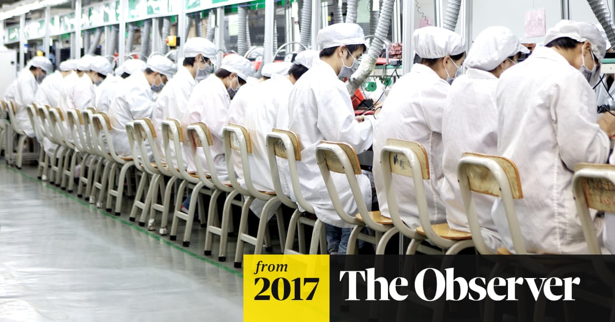 Workers at an Apple manufacturing plant in China complained about ...