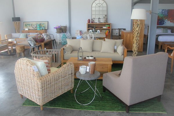 Yuni Bali Furniture